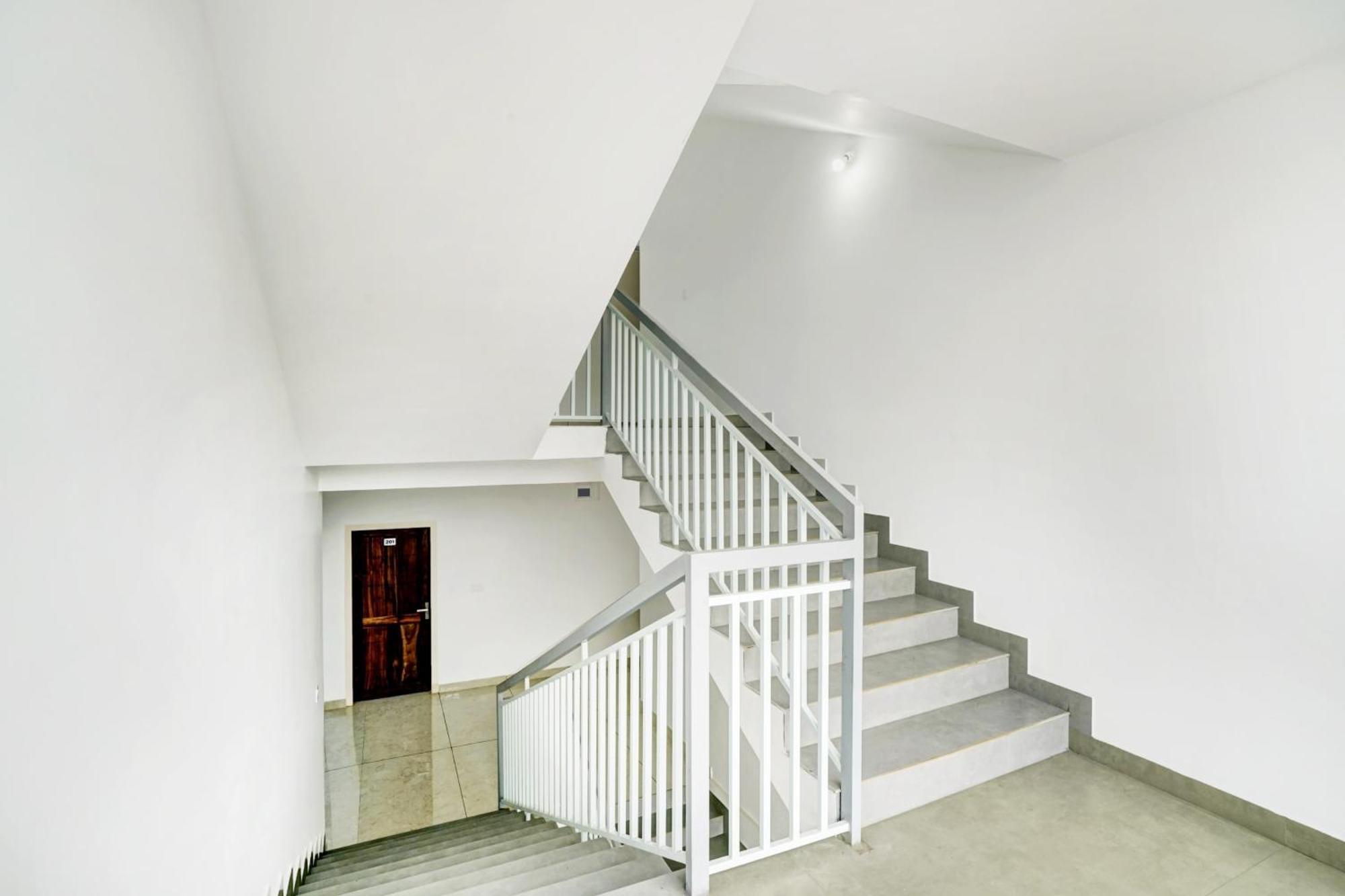 Hotel O Grand Parassini Pappinisseri Экстерьер фото